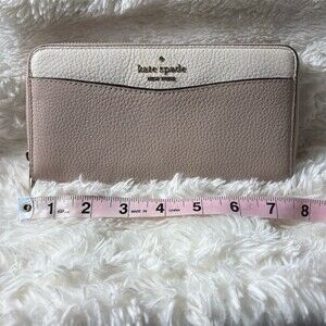 Kate Spade New York Leila Wallet Womens One Size Beige Zip-Around